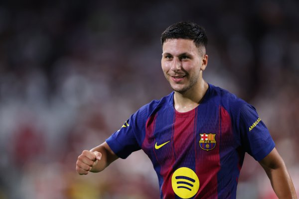 Người phụ trách: Mặc dù Barcelona đã đăng ký Badeji với đội B, điều đó không có nghĩa là anh ấy có thể chơi cho đội đầu tiên