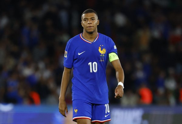 Mbappé ghi 124 bàn trên một sâ